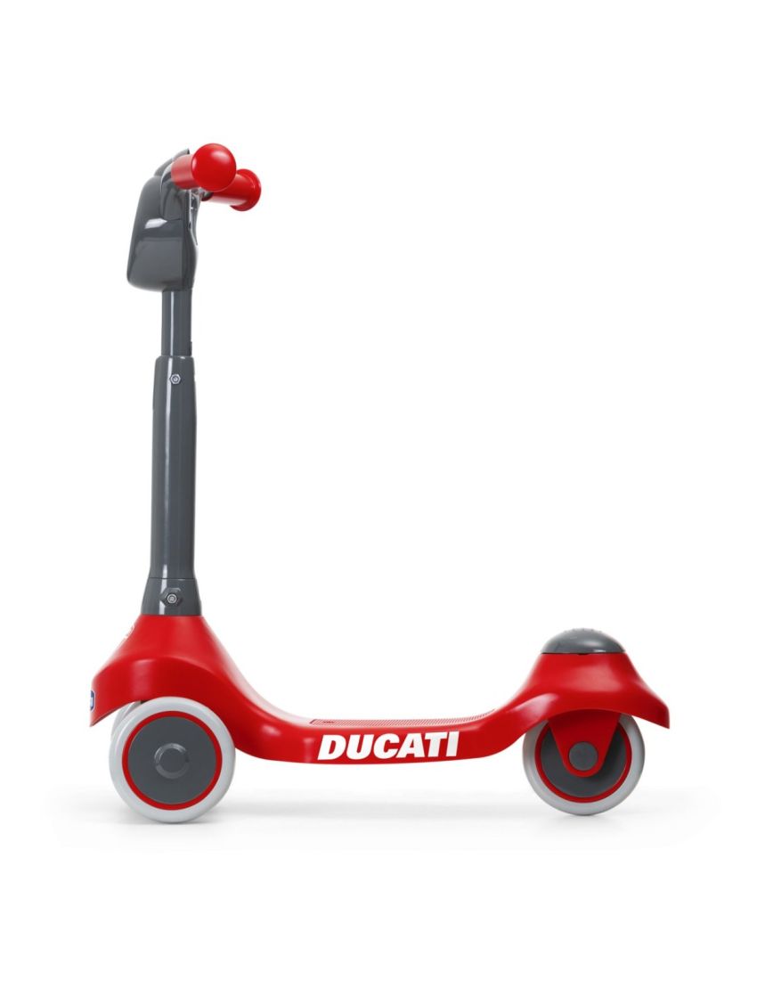 A minha primeira trotinete Ducati